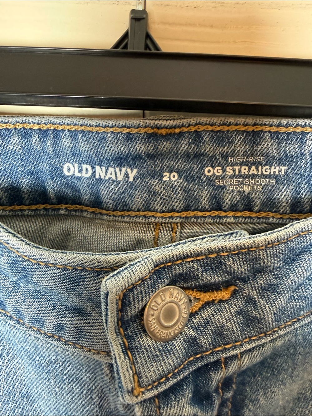Old Navy Women’s High-Rise OG Straight Denim Jeans New With Tags Size 20 - Picture 2 of 10